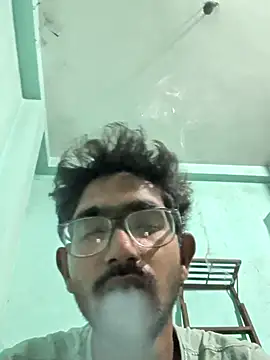 Hornyksg 现场XXX聊天