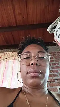 Živý XXX chat ChanneldelaCroix