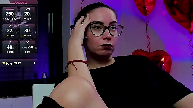 RitaSonnet Adlı Modelin Canlı XXX Sohbeti