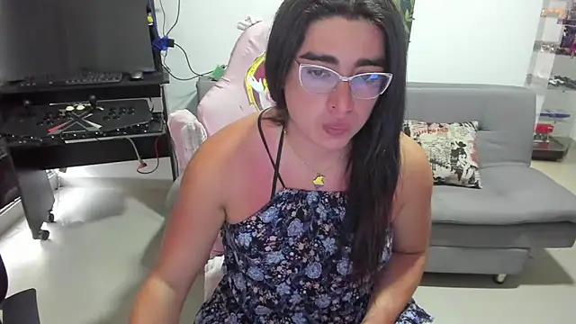 Pokazy przed kamerką – Khalifa_Gold