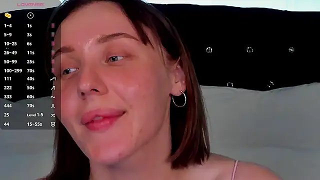 LianaFord live XXX chat