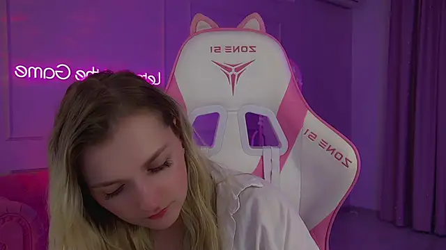 AnnyRaii Adlı Modelin Web Kamerası Şovu