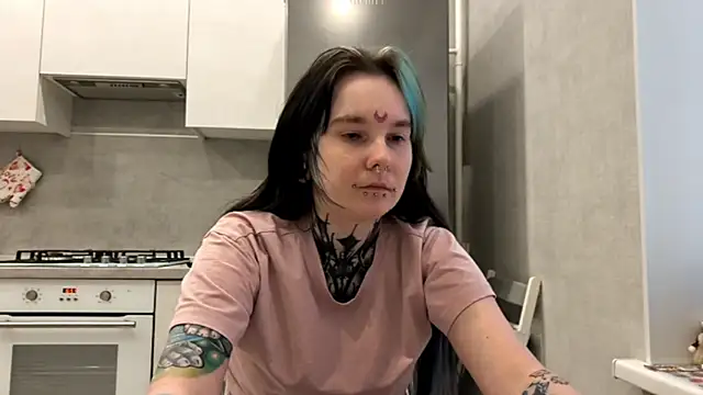 دردشة HighelikeGirl الجنسية المباشرة