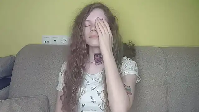 RayaNenlia 现场XXX聊天