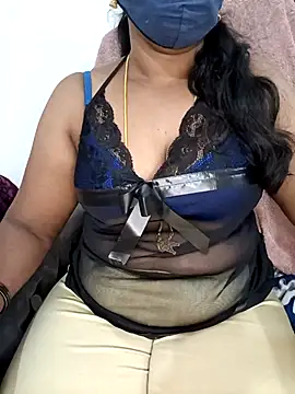 Tamil-hotwife Show Webcam