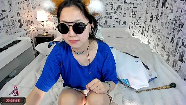 Zzqw78965_QWqwzzzAZ élő XXX-chatje