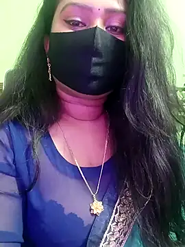 Idhika-Paul: онлайн-секс-чат