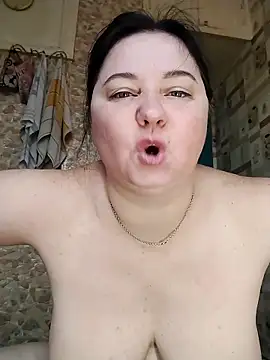 XXX chat uživo modela Holly-69