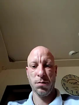 Chat XXX ao vivo de HornyTeacher1987