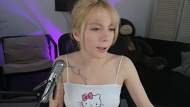 AuroraWrenfield Live XXX-Chat