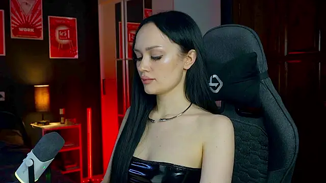 دردشة QueenAliss الجنسية المباشرة