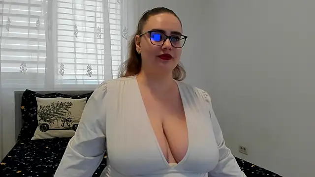 amiravyxen Chat XXX live