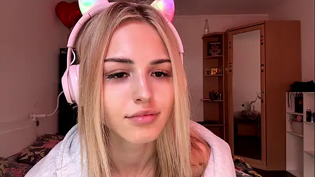 Evva_mayy webcam show