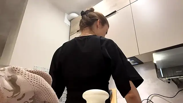 แชท XXX สดของ adelecloud