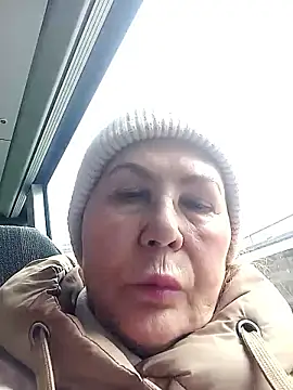 Hottie-Mom Live XXX-chat