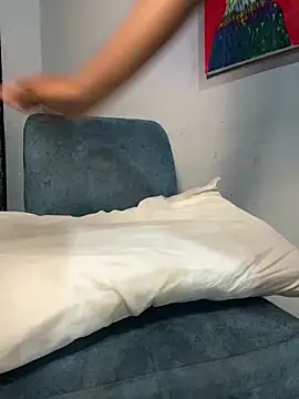 ZiziCampbell_ Pertunjukan Webcam