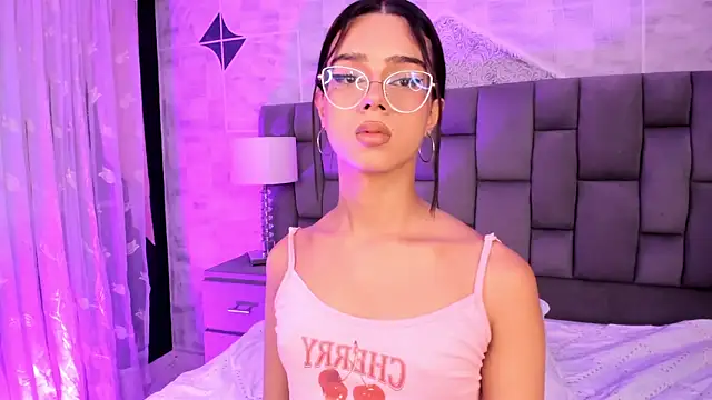 VictoriaMonroee_ Live XXX-Chat