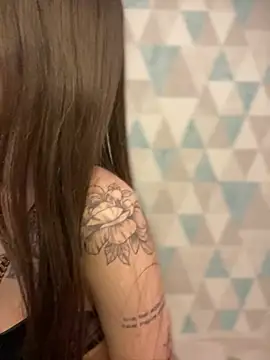 MelaniePavola- Webcam show