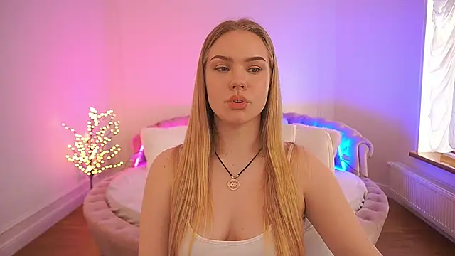 CelesteNoir's Live XXX Chat