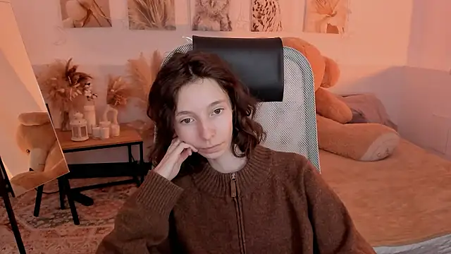 EmmanuellBrown 现场XXX聊天