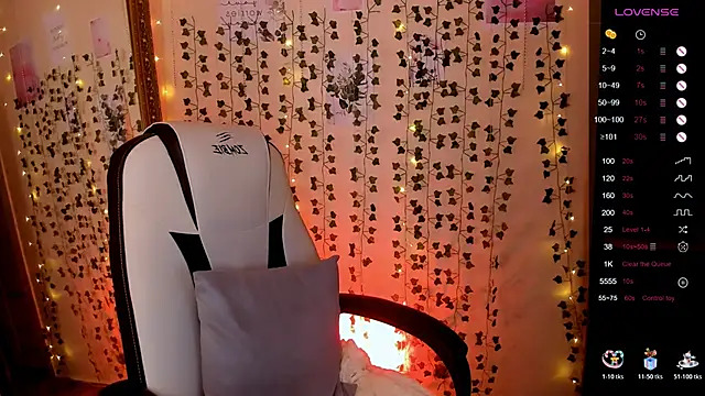 Evaa_Grey Chat XXX in diretta