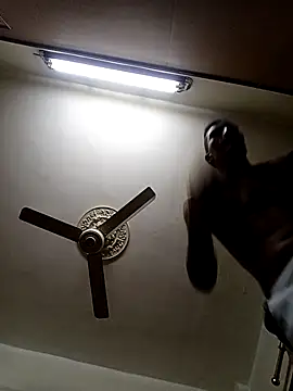 Egyptianbdsmlover Chat XXX in diretta