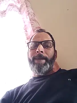 GentlemanX119 – Naživo XXX chat