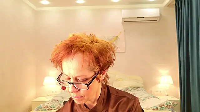 Chat XXX ao vivo de LioraWeiss