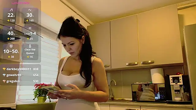 alisoncassie élő XXX-chatje