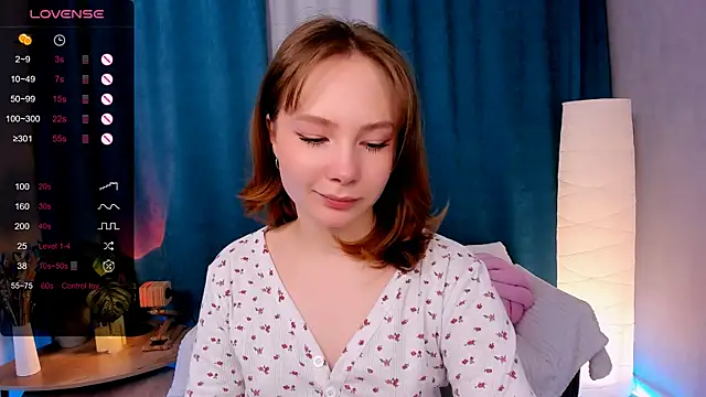 LanaBlu_ – Live XXX-chat