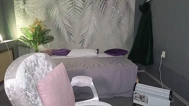 Chat +18 de Sabina_Ros ao vivo