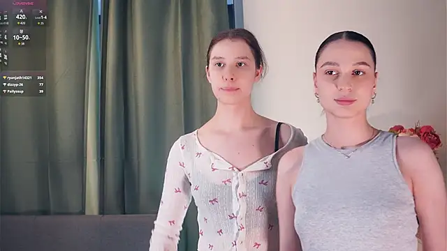 Pertunjukan Kamera Web ZofiaSoshnik