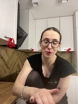 Show modela MartiniiSelenna na web-kameri