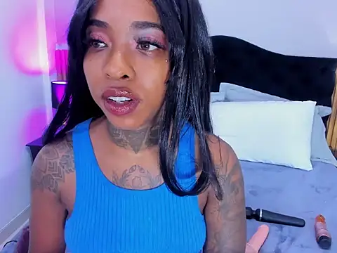 Pauline_FoxのライブXXXチャット