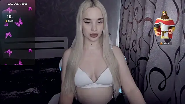 KiraKrox live XXX chat