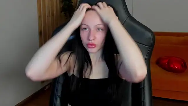 NaomiBlakes live XXX chat