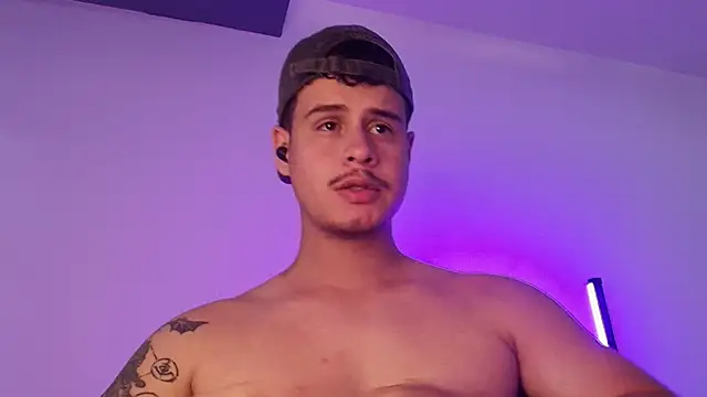 BjornSteel: απευθείας συνομιλία ΧΧΧ