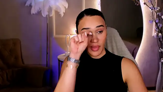 Kimberly_ChapmanのライブXXXチャット