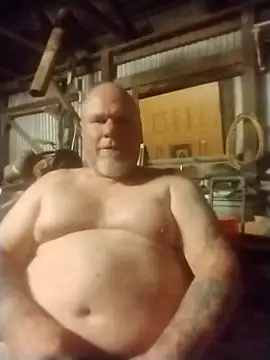 Reddog833 Show Webcam