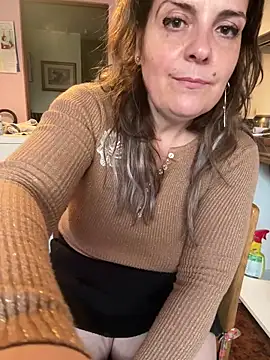 Sunbelxx 即時 XXX 聊天