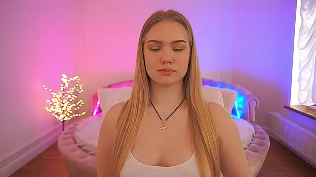 CelesteNoir লাইভ XXX চ্যাট