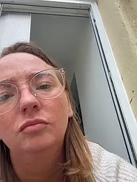 JustYourNormalCouple লাইভ XXX চ্যাট