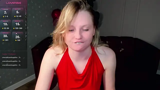 Sweet_M1la লাইভ XXX চ্যাট