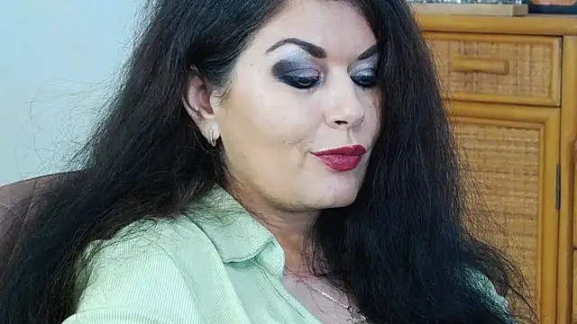 Chat +18 de EllenGrace ao vivo