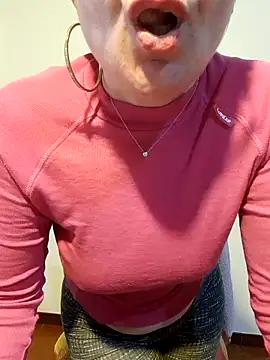 Viola8p Chat XXX live