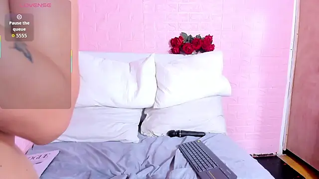 Chatroom XXX en direct de Celeeste_Rose