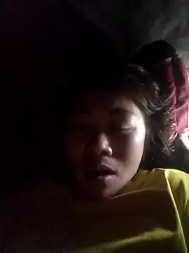 دردشة Bella-222 الجنسية المباشرة