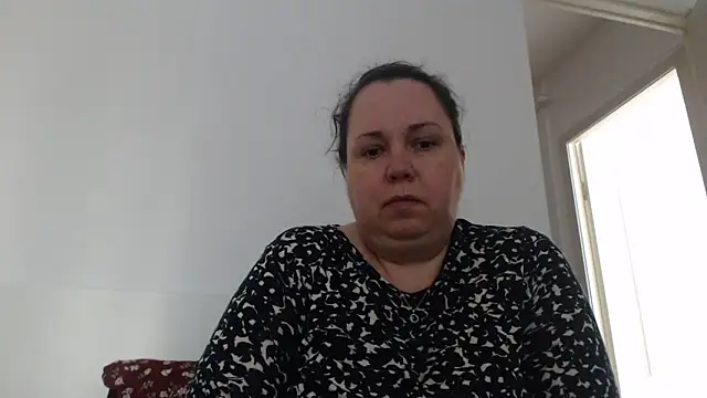 Chat +18 de WendyRhoades ao vivo