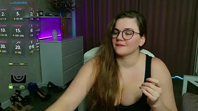 KellyKleine Chat XXX in diretta