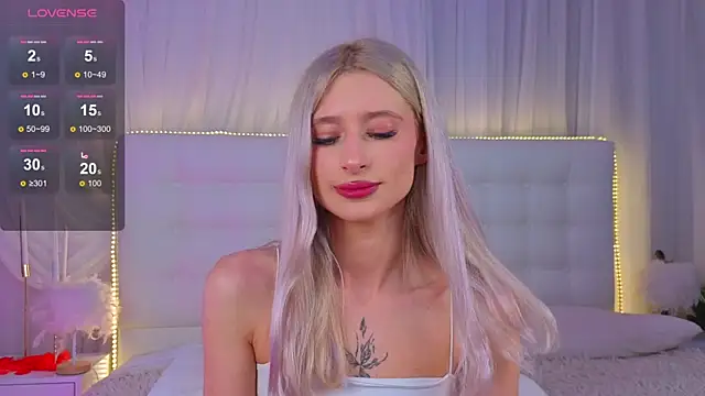 Monica_Leen Chat XXX live